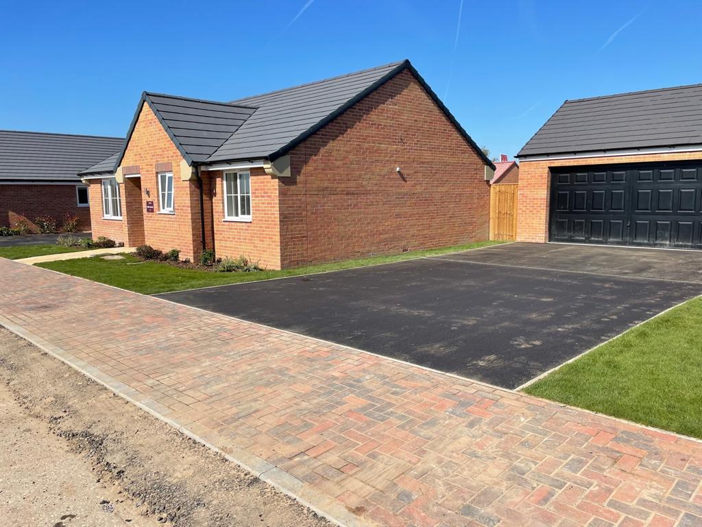 How to Enhance Curb Appeal with a New Driveway in Nottingham